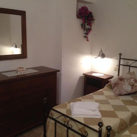 Podere Poggio Benedetto Сатурния Екстериор снимка