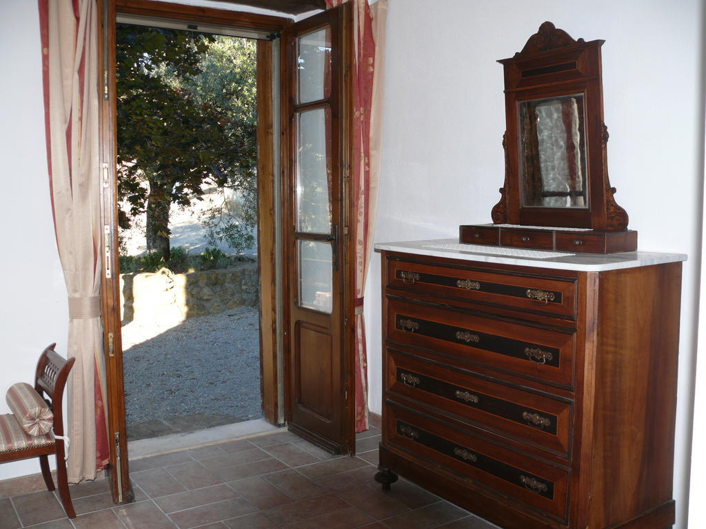 Podere Poggio Benedetto Сатурния Стая снимка